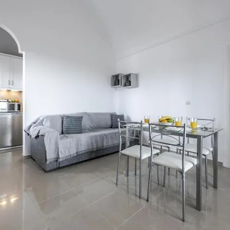 Apartment Naya Megalochori (Santorini)